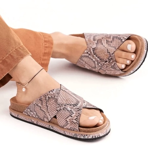 Free People Sidelines Footbed Sandals - Picture 1 of 2